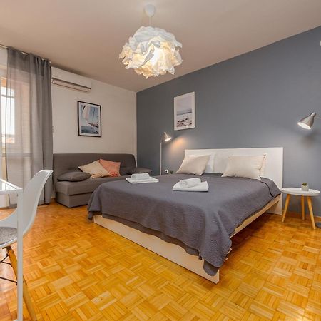 Apartment Angelina Free Public Parking Zadar Exterior foto